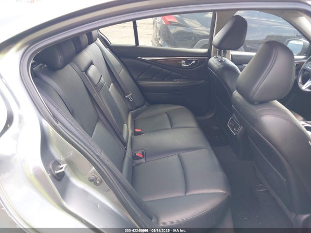 JN1EV7AR9KM558120 Infiniti Q50