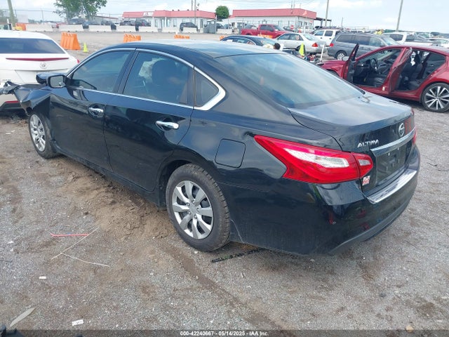 1N4AL3AP0HN325339 Nissan Altima 2.5 S
