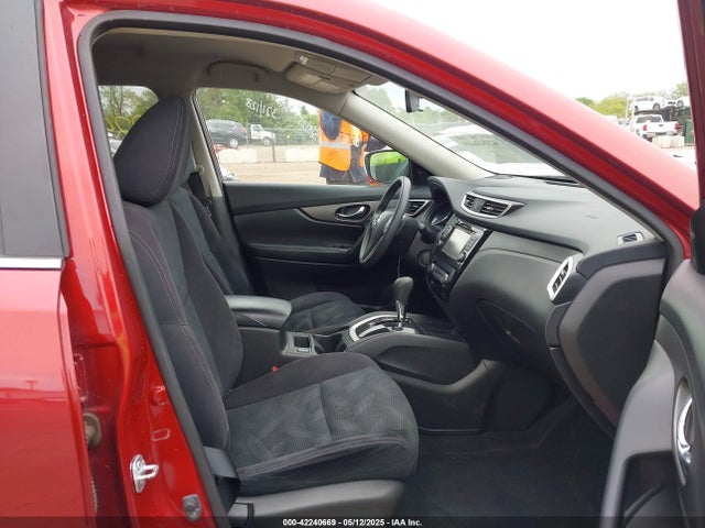 JN8AT2MVXGW133437 Nissan ROGUE SV