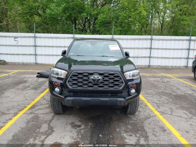 3TMCZ5AN0MM417261 Toyota Tacoma 4wd Trd Off Road
