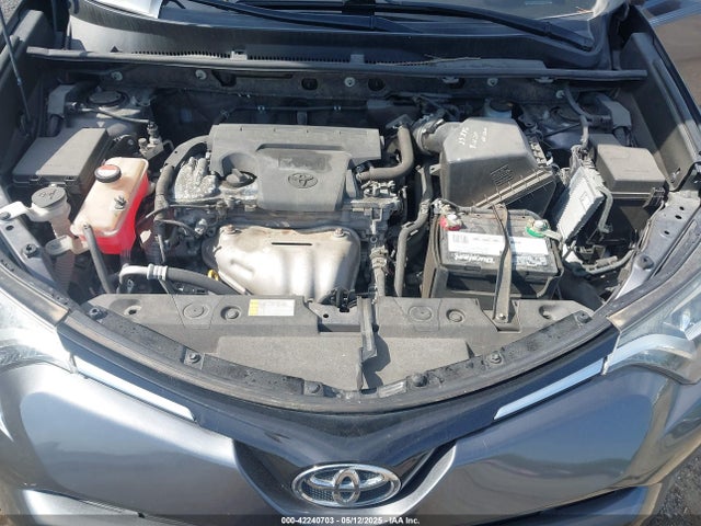 Toyota RAV4 LE 2016 JTMBFREV2GJ095200 Image 10