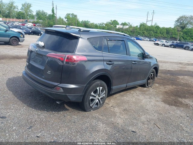 Toyota RAV4 LE 2016 JTMBFREV2GJ095200 Image 4