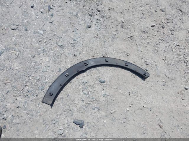 5XYZUDLB7GG327435 Hyundai Santa Fe Sport 2.4l