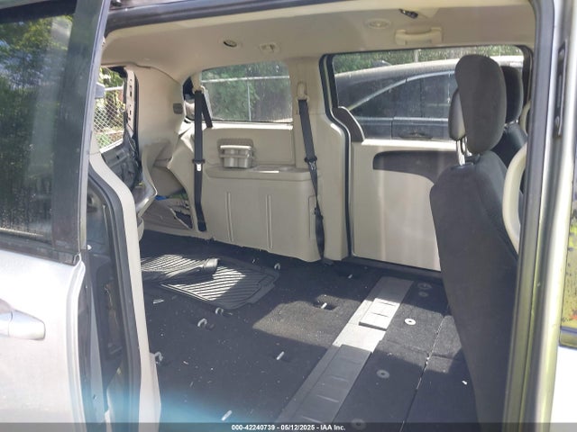2C4RDGBGXER145378 Dodge Grand Caravan Se