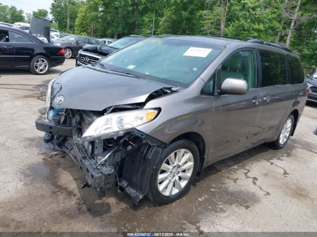 2015 TOYOTA SIENNA 5TDDK3DC6FS111675 Photo 1