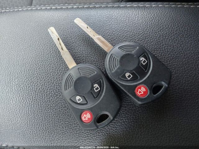 1FMCU0GD6HUC12721 Ford ESCAPE SE
