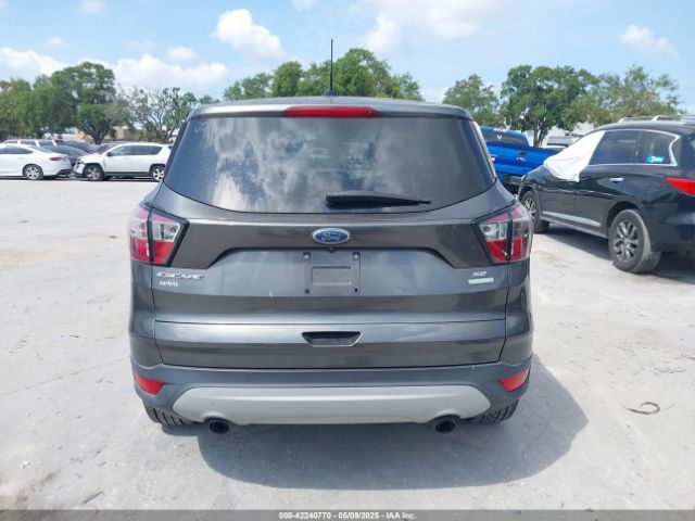 1FMCU0GD6HUC12721 Ford ESCAPE SE