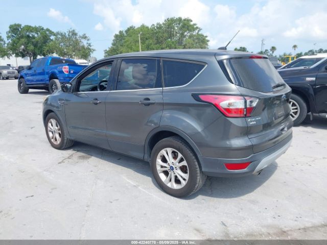 1FMCU0GD6HUC12721 Ford ESCAPE SE