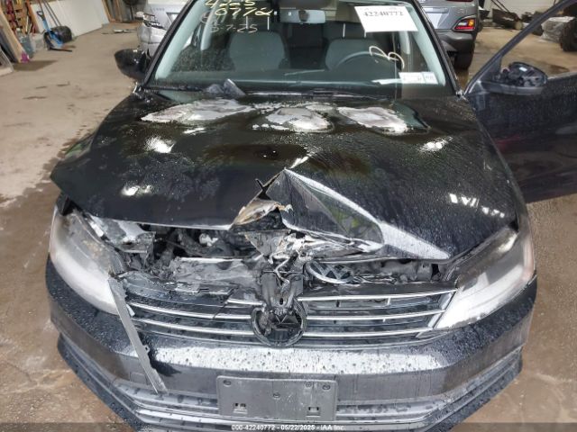 3VW2B7AJ0JM244181 Volkswagen Jetta 1.4t S