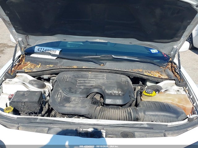 2C3CCABG2EH322943 Chrysler 300 300s