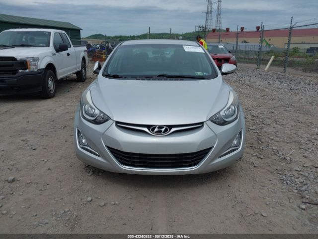 5NPDH4AEXGH757660 Hyundai ELANTRA SE
