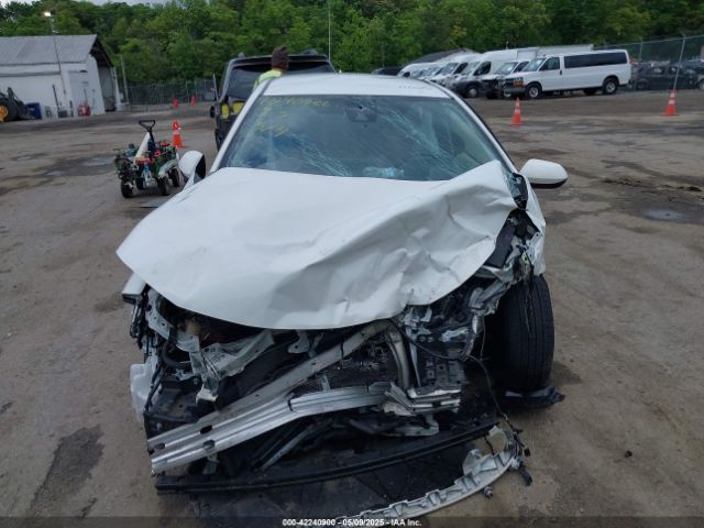 JTDEPMAE5MJ185326 Toyota COROLLA LE