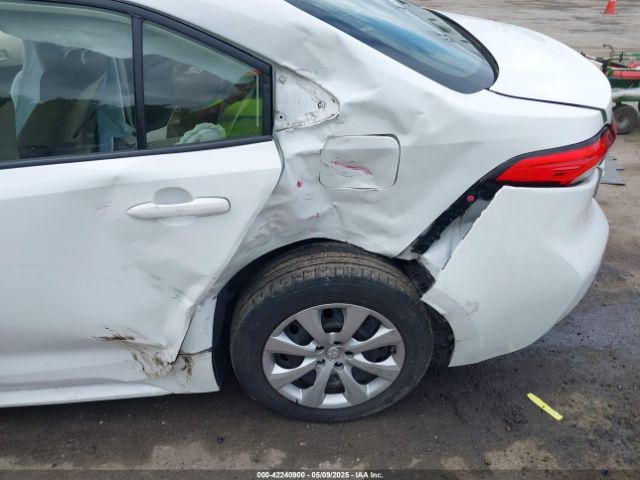 JTDEPMAE5MJ185326 Toyota COROLLA LE