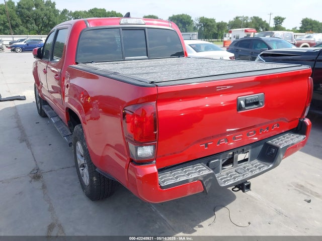 5TFAX5GN7JX130316 Toyota Tacoma Sr