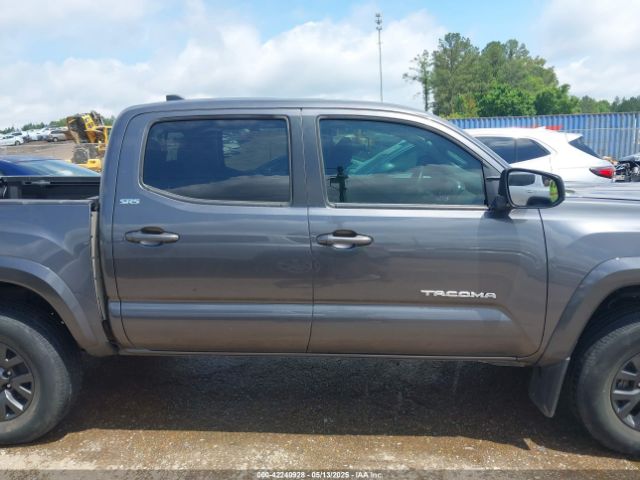 3TYAX5GN4NT041089 Toyota Tacoma Sr5