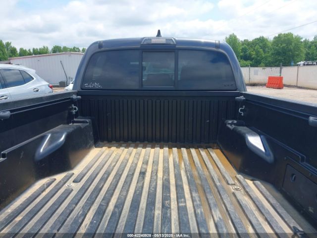 3TYAX5GN4NT041089 Toyota Tacoma Sr5