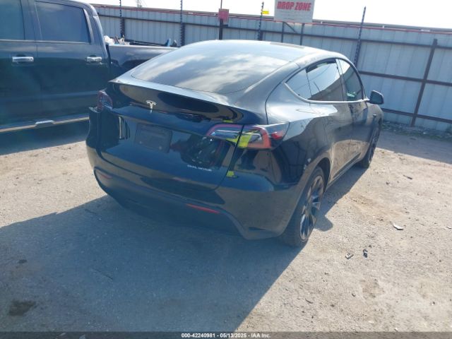 2022 TESLA MODEL Y 7SAYGDEE6NF515462 Photo 3