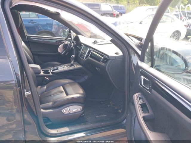 2018 PORSCHE MACAN WP1AA2A51JLB07354 Photo 4