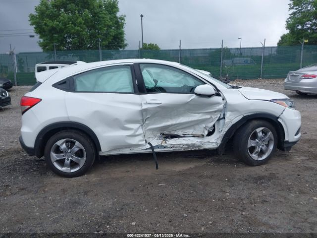 3CZRU6H39NM762884 Honda Hr-v Awd Lx