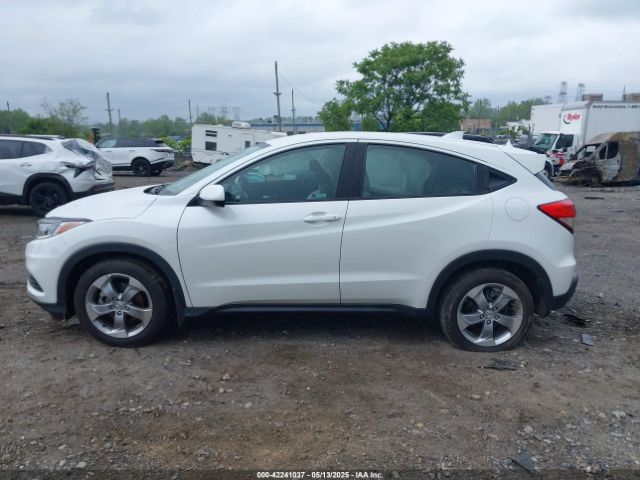 3CZRU6H39NM762884 Honda Hr-v Awd Lx