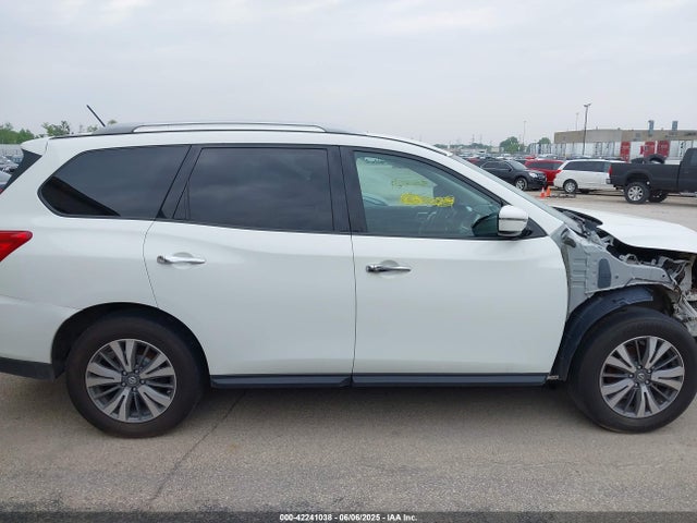 5N1DR2MM7HC624819 Nissan 2017