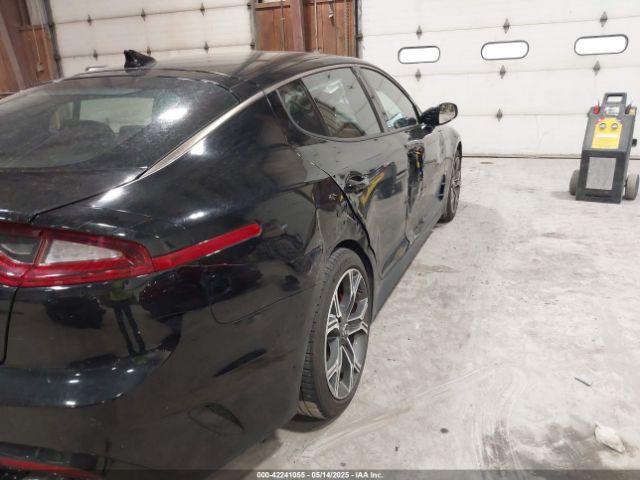 KNAE35LC4J6024104 KIA STINGER GT