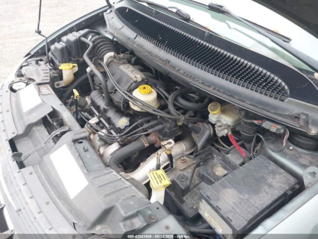 2004 CHRYSLER TOWN & COUNTRY 2C4GP44R14R503106 Photo 9