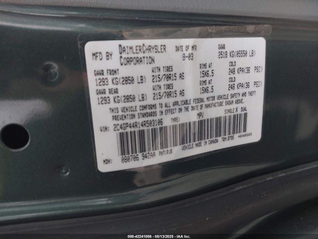 2004 CHRYSLER TOWN & COUNTRY 2C4GP44R14R503106 Photo 8