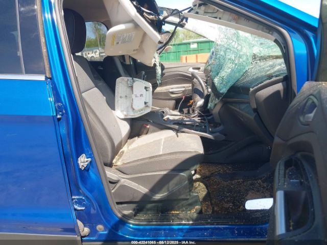 1FMCU9GD0KUB92008 Ford ESCAPE SE