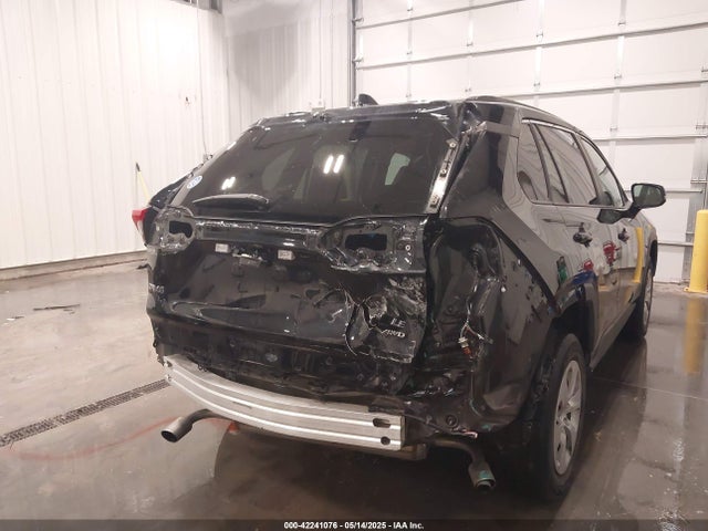 2T3G1RFV1LW104628 Toyota RAV4 LE