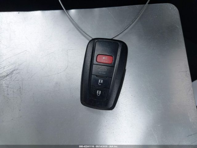 2T3A1RFV7MC145340 Toyota Rav4 Xle Premium