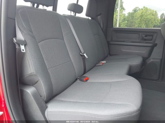 3C6UR5CL2RG235185 RAM 2500 Tradesman  4x4 6'4 Box