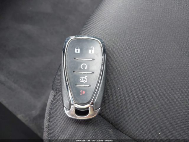 1G1ZB5ST7LF010556 Chevrolet Malibu Fwd Ls