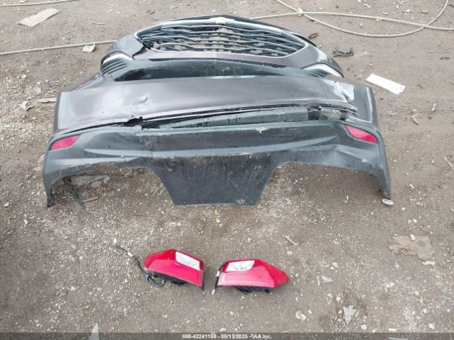 1G1ZB5ST7LF010556 Chevrolet Malibu Fwd Ls