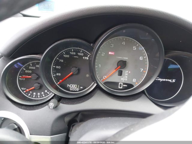 2017 PORSCHE CAYENNE WP1AB2A24HLA53402 Photo 6