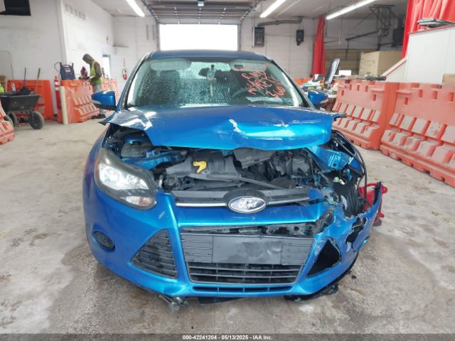 1FADP3F27EL262326 Ford FOCUS SE