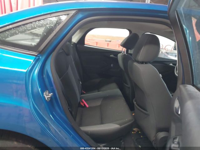1FADP3F27EL262326 Ford FOCUS SE