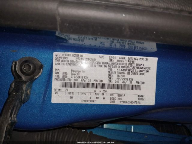 1FADP3F27EL262326 Ford FOCUS SE