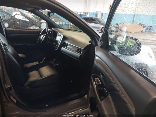 2022 MITSUBISHI OUTLANDER PHEV JA4J2VA72NZ025597 Photo 4