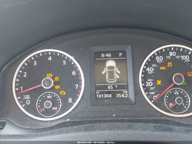 WVGBV7AX7FW109233 Volkswagen Tiguan Sel