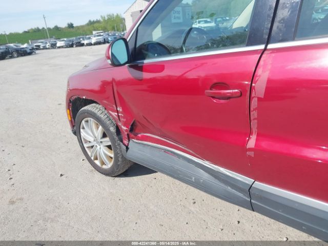 WVGBV7AX7FW109233 Volkswagen Tiguan Sel