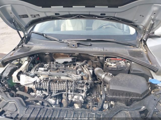 2017 VOLVO S60 YV140MTLXH2420132 Photo 9