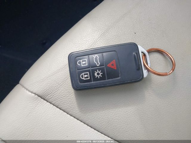 2017 VOLVO S60 YV140MTLXH2420132 Photo 10