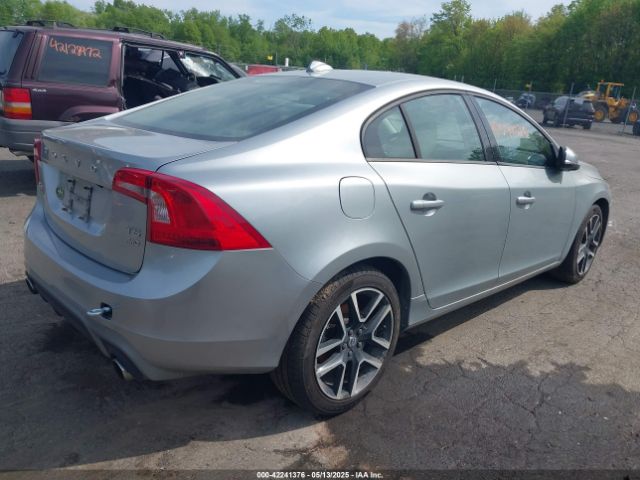 2017 VOLVO S60 YV140MTLXH2420132 Photo 3