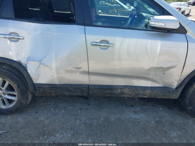 5XYKT3A69EG494378 KIA SORENTO LX