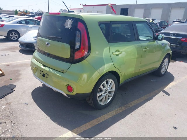 KNDJP3A59J7891054 KIA g