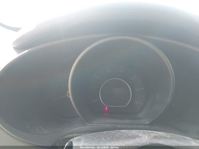 KNDJP3A59J7891054 KIA g