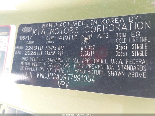 KNDJP3A59J7891054 KIA g