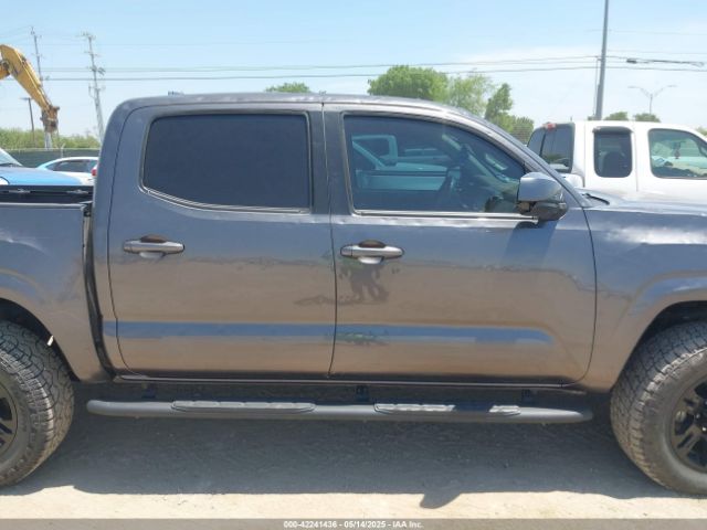 3TYAX5GN3MT015565 Toyota 2tr-fe
