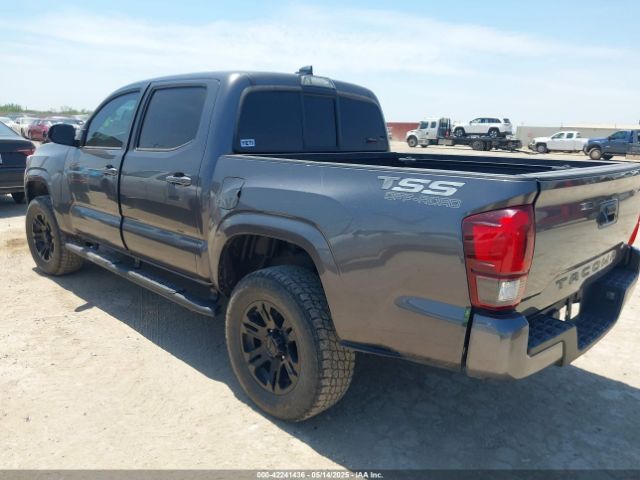 3TYAX5GN3MT015565 Toyota 2tr-fe